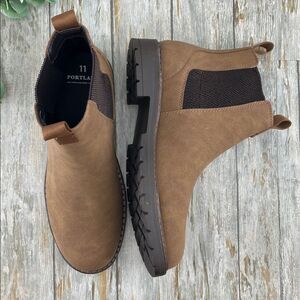 Men’s Portland Boot Company Casual Chelsea Boots Shoes New Size 11
